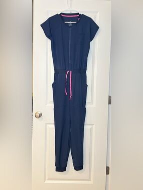 Med Couture Amp Stretch Jumpsuit Womens XS Blue Zip V-Neck Medical NursingScrubs